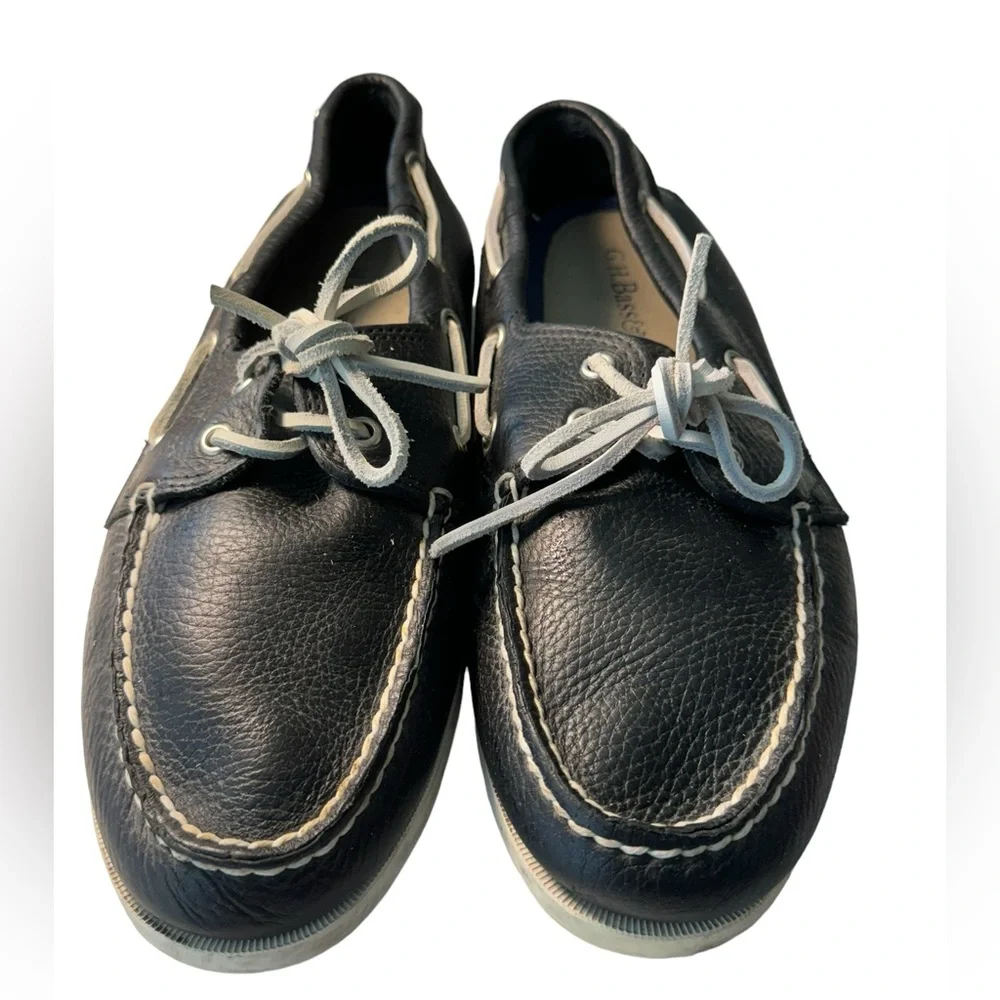 Vintage G.H. Bass & Co Black & White Leather Boat Shoes Men’s 10M MINTY